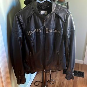 Harley leather jacket with hooded jacket inside